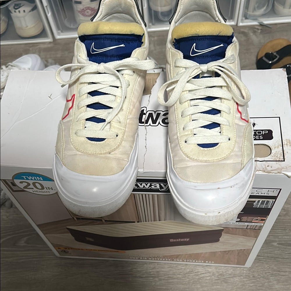 Nike White and Blue Sneakers with Retro Design